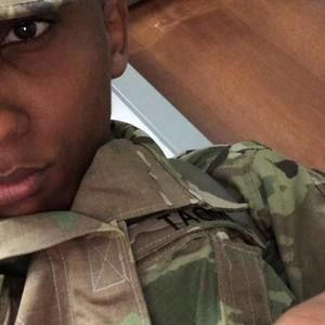 Meet your Posher, Raphael